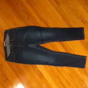 Levi's Curvy Skinny Jeans 811 - Size 30